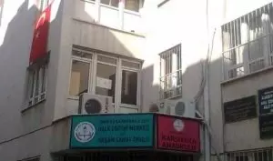 İzmir Karşıyaka Halk Eğitim Merkezi Bina